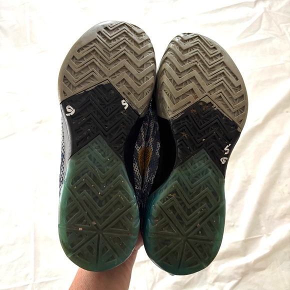 Nike Sneakers KD Trey 5 II China Black with Teal and Gold Accents SZ 8 Worn 1X - Picture 8 of 13